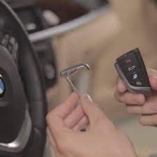 Locate the trunk safety release lever in your trunk. How To Open The Trunk Without Power Youtube