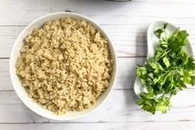 Come cucinare la quinoa è una delle prime domande che ci vengono in mente quando vogliamo portare in tavola tutta la bontà di questa pianta sempre più diffusa. Come Cucinare Perfettamente 1 Minuto Di Quinoa Instant Pot