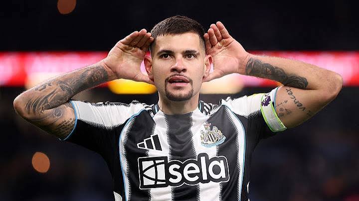 Arsenal 'Ramp Up' Bruno Guimaraes Pursuit With Third Offer—But It Comes With a Risk