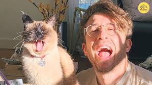 Cooter the talking kitty