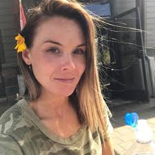 Joy Moore-Benzen (@Joybenzen)