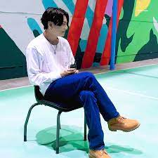Butter is reportedly the fastest youtube video. Pin By Aks Bts Butter Is Melting Bt On Gif Video Bts Jungkook Bts Singles Bts