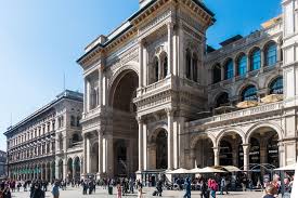 Ασίζη, κάπρι, αμάλφι, νάπολη και άλλα ωραία μέρη σας περιμένουν. Dwrean Tropoi Gia Na Apolaysete Thn Polh Toy Milanoy