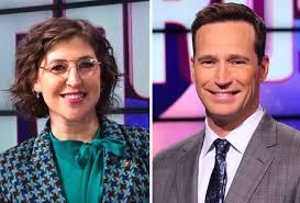 Mayim has a wonderful energy, an innate sense of the game, and an. Mayim Bialik To Split Jeopardy Host Duties With Mike Richards Tvline