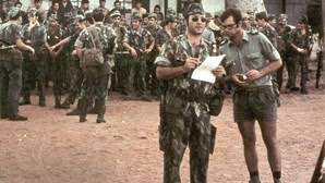 Seu filho, chamado, martim afonso de sousa, combateu na batalha de aljubarrota na qual integrou a chamada ala dos namorados, composta por cavaleiros que. Vasco Lourenco Como A Revolucao De 1974 Lhe Roubou A Lua De Mel Domingo Correio Da Manha