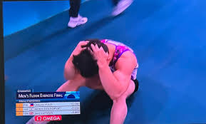We're crying with you, Carlos 🥹🇵🇭👏 IN PHOTOS: Carlos Yulo breaks down  in tears after clinching the gold medal at men's floor exercise event in  #Paris2024. Follow #GMASports for more updates. 📸: