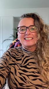 Edward Beech's Instagram, Twitter & Facebook