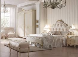 Arredamento1.lt utilizza i cookie che servono per rendere l'esperienza di navigazione più piacevole e più efficiente. Camera Da Letto Classica Michelangelo Collezione Emporio Volpi Volpi Gruppo Inventa Arredamento Pozzallo Modica Ragusa Sicilia
