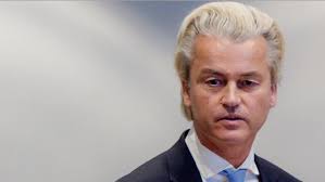 De nederlandse politicus geert wilders is donderdag aangeschoven in de rechtszaal in rotterdam waar het hoger beroep plaatsvindt van de pakistaan die van plan was hem te vermoorden. Wie Denkt Geert Wilders Wel Dat Hij Is Nieuwe Revu