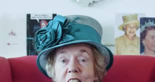 Królowa Elżbieta II miała dublerkę. Kim jest Ella Slack?