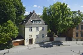 De nabijliggende osterwaldgarten, cucina corleone en seehaus im englischen garten zijn slechts 100 meter verwijderd van de locatie.het hotel bevindt zich op afstand. Residenz Am Englischen Garten Munich Germany Booking Com