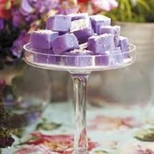 Lisa Berumen (blessed2dy)