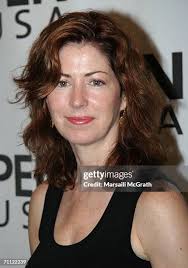 1,531 Actress Pen Stock Photos, High-Res Pictures, and Images