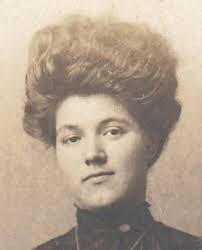 Martha Meagher's Instagram, Twitter & Facebook