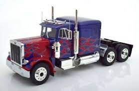 We did not find results for: Modelltruck Peterbilt 359 1967 Flammendecor 1 18 Wie Optimus Prime G180083 Ebay