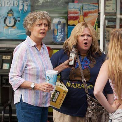In Tammy, Melissa McCarthy Unsuccessfully Tries to Straddle Two Different  Worlds