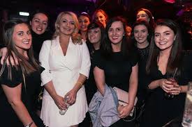 Jun 30, 2021 · coleen rooney coleen rooney heads to beach after photos of wayne in hotel room with women emerge coleen and the four sons she shares with sporting ace wayne rooney have been holidaying in wales. Belfast Social Photos From Saturday Night In The City Belfast Live