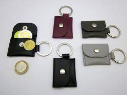 echt leder miniborse und schlusselanhanger kleines geschenk etsy keychain personalized items items