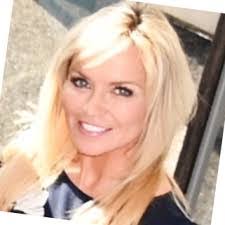 Jennifer Kaczynski's Instagram, Twitter & Facebook