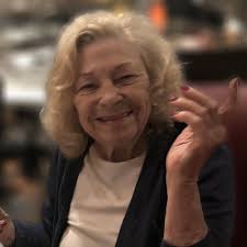 Beverly Endsley's Instagram, Twitter & Facebook