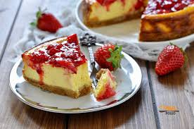 Cheesecake Al Forno Con Ricotta E Fragole Golosissima E Semplice Ricetta Cibo Cheesecake Con Fragole Fragole
