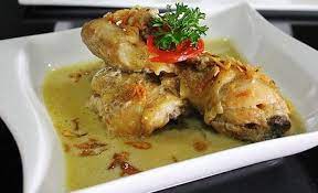 Resep Opor Ayam Gurih Putih Dan Cara Membuat Opor Ayam Bumbu Kuning Lengkap Resep Sambal Goreng Ati Yang Cocok Dipadukan Kedalam Resep Ayam Makanan Sehari Hari
