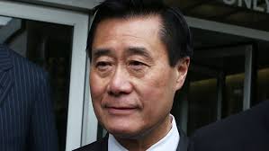 Calif. pol Leland Yee sought to trade arms for campaign cash, feds say