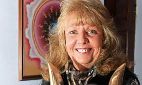 Dundee psychic medium is pals with Hugh Grant and Judy Murray