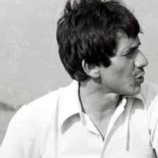 Stream Carlos Román