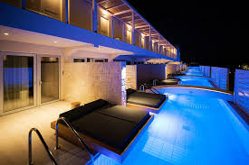 We rounded up 15 stunning home swim spa rooms and outdoor spaces. Classic Room Swim Up Insula Alba Resort Spa Analhpsh Krhth Mono Gia Enhlikes