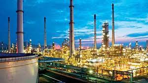 Gas leakage in hpcl company in vizag | ap24x7#ap24x7 #ap24x7live #ap24x7newsfor more latest updates on news : Hpcl Bets Big On Overseas Markets For Lubricants Business