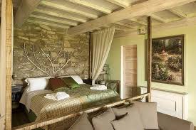 Elm creek manor was the absolute best place for a honeymoon! 11 Tuscan Bedroom Decorating Ideas With Pictures Home Decor Bliss