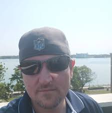 Edit: an hour later…. It's still there. Train Completely Stopped at Cherry  Hill and Newburgh. Cars have been sitting there a minute...