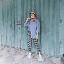 We did not find results for: Pin Oleh Uul Aminurrahmah Di Inspiration Styles Model Pakaian Remaja Wanita Gaya Retro Gaya Kasual