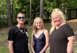 EXCLUSIVE! Michael Cardwell to Call Mama June Shannon's Ex Sugar Bear  Thompson As Witness In Upcoming Court Battle For Custody of Kaitlyn Shannon 