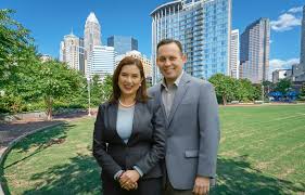 About Albert & Lynn Alvarez