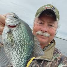 The Bear has gone to the radio station in the sky. Rest in peace our  friend. One of the best country music emcee/ DJ's ever. A truly loved,  larger than life showman