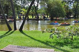 Unser kundenservice hilft ihnen bei allen fragen zu ihrer hotelbuchung gerne weiter. A Comfortable Bench Viharamahadevi Park In Colombo Sri Lanka