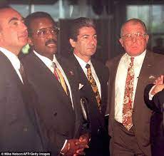 Along with johnnie cochran jr., alan m. The Dream Team 1995 Robert Shapiro Johnny Cochran Robert Kardashian And F Lee Bailey Robert Kardashian Dream Team Johnny