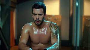Baris arduç is a 33 year old turkish actor. Baris Arduc Dovus Kampinda Magazin Haberleri