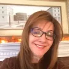 Audrey Naser's Instagram, Twitter & Facebook