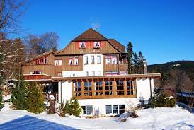 We stayed at the studio, which had an amazing interior and we loved the view. Die 5 Besten Hotels Mit Pool In Braunlage 2021 Mit Preisen
