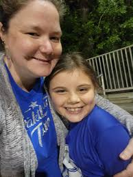 Ms. Mattison's Second Grade Class had a special visitor to zoom with them  today! Hey Santa! #NNPSProud #RiversideProud #decemberdaysofcelebration