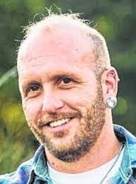 Corey Kinsella's Instagram, Twitter & Facebook