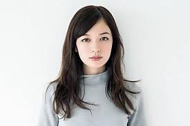 前髪 ピンで即 おしゃれになる 留め方10のコツ 仕事 学校にもおすすめアレンジ集 美的 com 前髪 おしゃれ 前髪 前髪 ピン