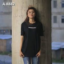 Baju distro lengan panjang kickout wanita. Jual Baju Kaos Distro Wanita Lengan Pendek Terbaru Greenlight A 8882 Di Lapak Tajalistore Bukalapak