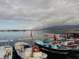 Hatay Iskenderun Sahilinde Bir Pazar Sabahi Deniz Oylesine Durgun Sahil Turkiye Geziler