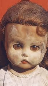 Patung Ade Irma Di Reaction Orang Lain