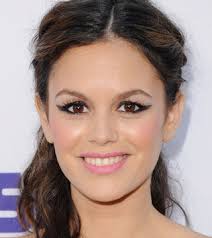 Thick, straight hair worn with a center part creates a gorgeous curtain that frames the face. 10 Flattering Center Part Hairstyles Stylecaster