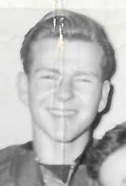 Robert Pasinski's Instagram, Twitter & Facebook